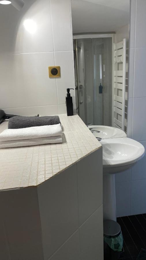 Apartament Marais Joli Deux Pieces Paryż Zewnętrze zdjęcie